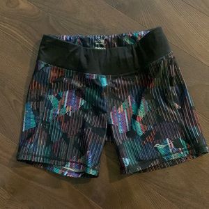 Saucony spandex running shorts